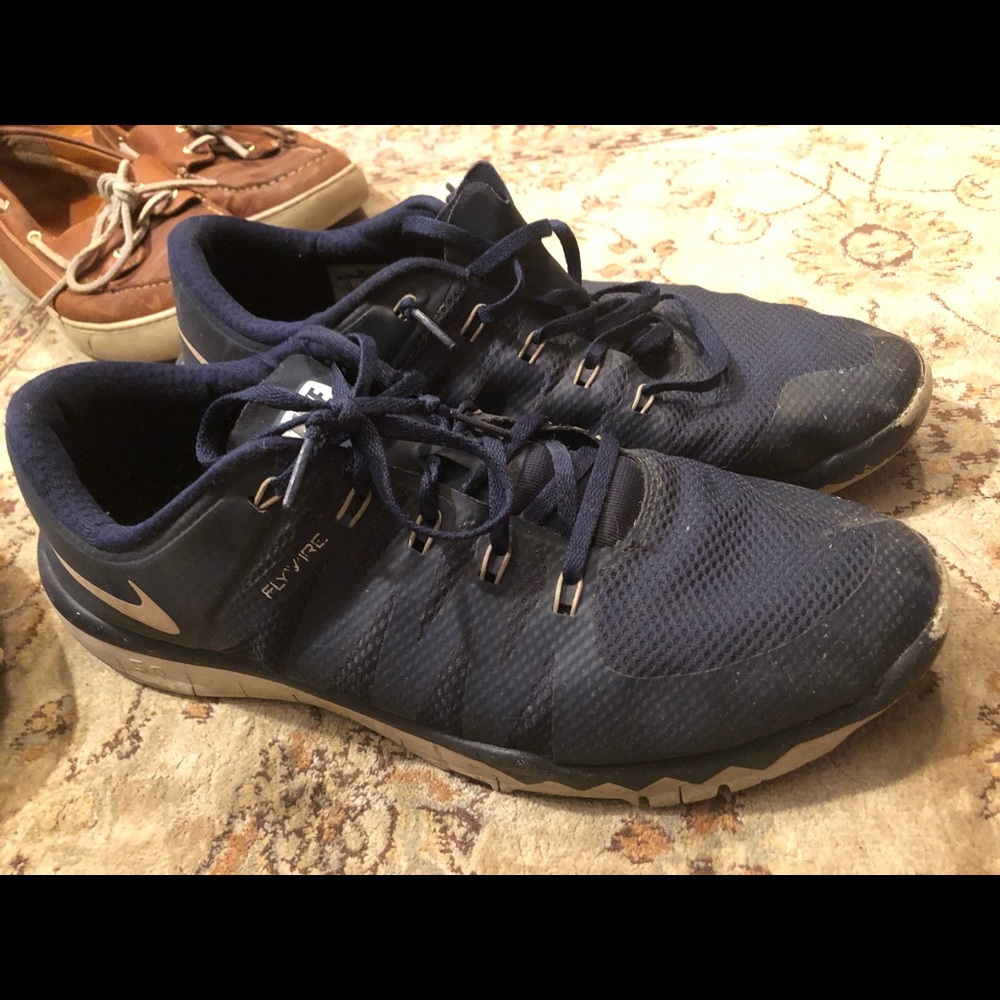 Nike free run Navy blue, used